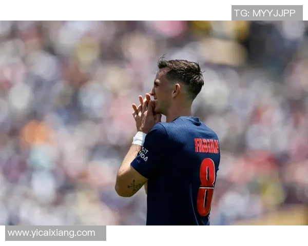 英超激战巴黎圣日耳曼逆转马竞全场沸腾赛后分析引发热议