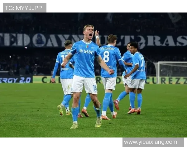 欧冠激战曼联逆转那不勒斯补时绝杀引发争议判罚全场沸腾 欧冠激战曼联逆转那不勒斯补时绝杀引发争议判罚全场沸腾